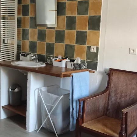Retrouvez Votre Famille Ou Vos Amis Au Calme Villa Aigueperse (Puy-de-Dome)